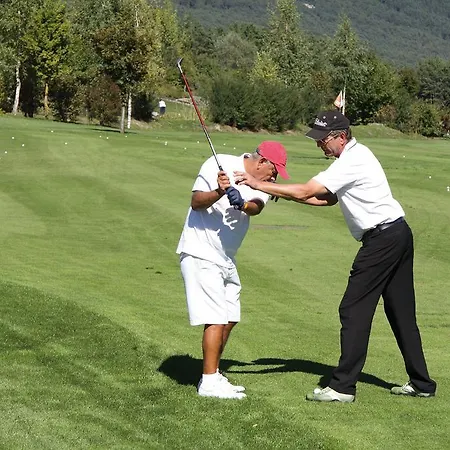 提洛尔公寓酒店 乌登斯